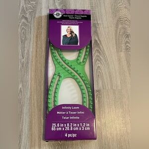Knit Quick Infinity Loom by Loops & Threads for Medium to Bulky Yarn Craft Tool
